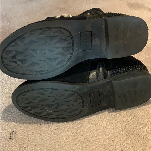 Black tall boots - Picture 5 of 5